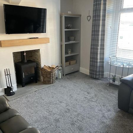 Quirky Cottage In The Centre Of Penrith With A Hot Tub Exterior foto